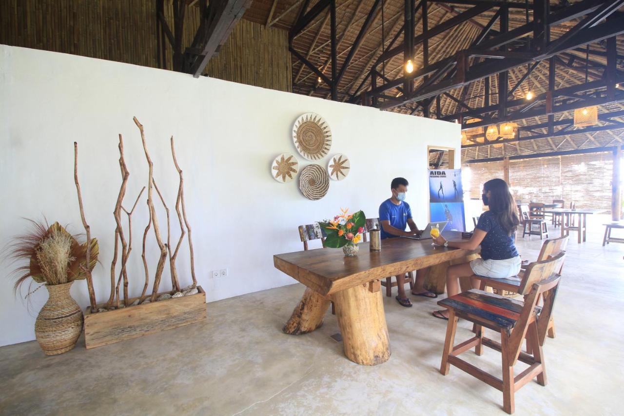 Murex Dive Resort Manado Buitenkant foto